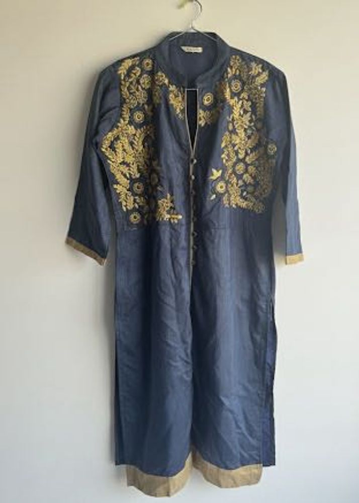 Elegant Embroidered Kurta