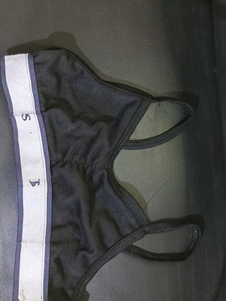 Black Sports Bra