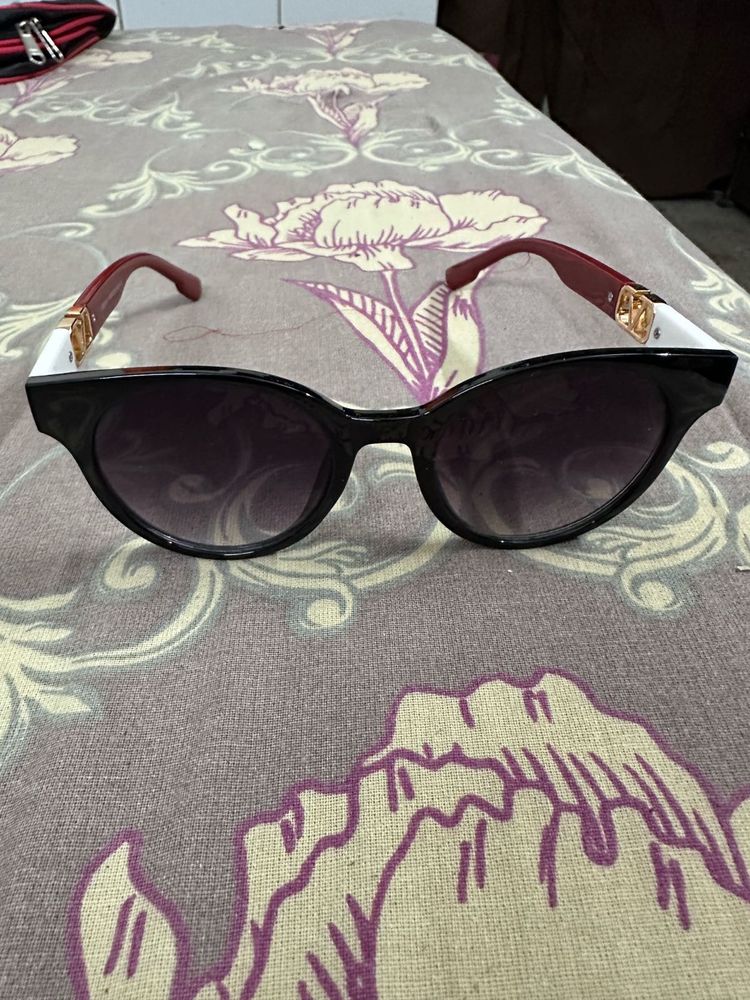 WKND Tinted Lense Full Rim  Sunglasses