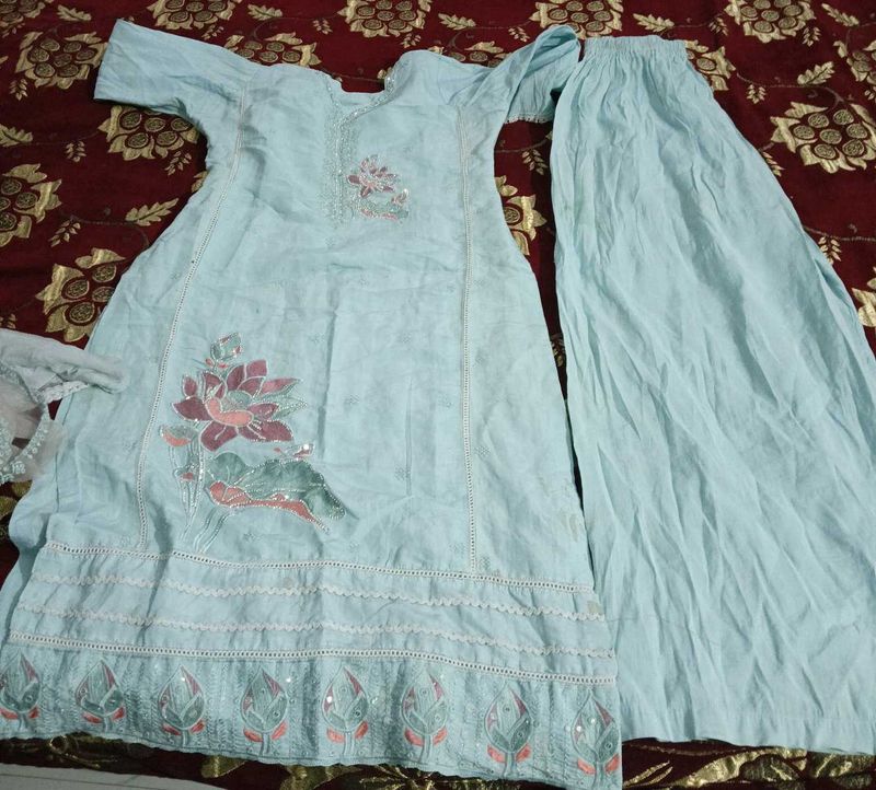 Elegant Embroidered Kurta Set