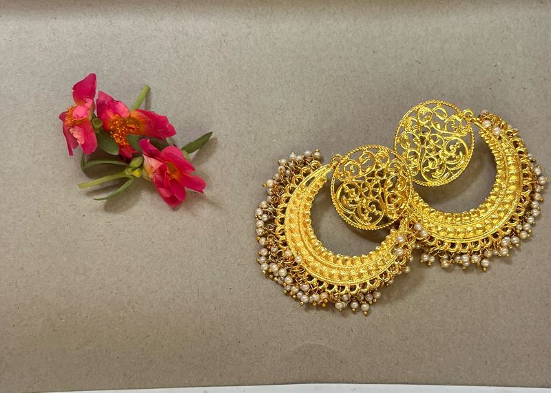 Stunning Gold Pearl Crescent Earrings