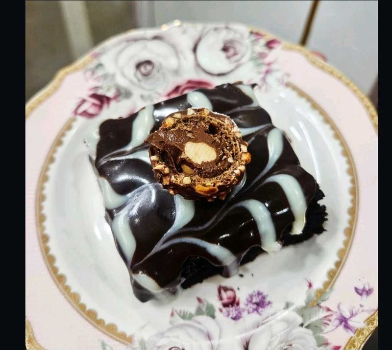 Chocolate Brownie with Hazelnut Topping