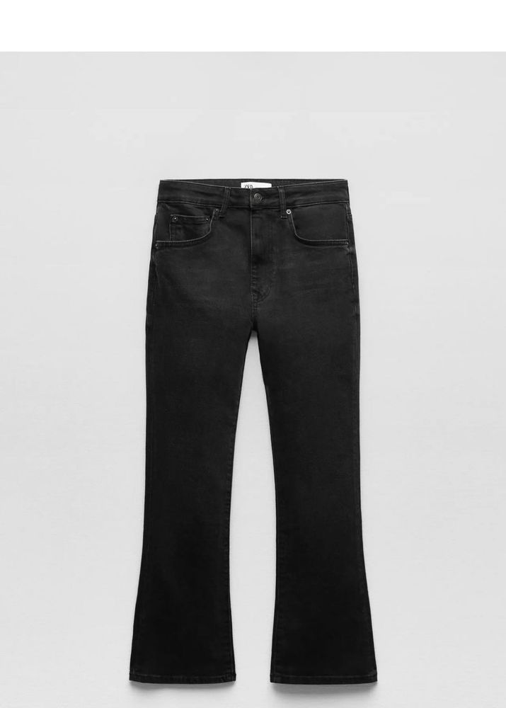 Zara High Rise Flare Jeans Euro 40