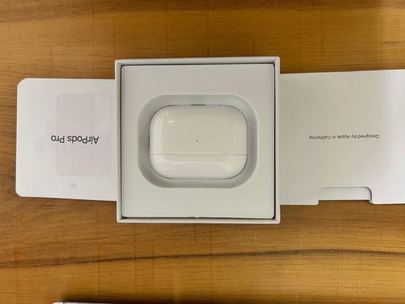 Apple  airpods pro