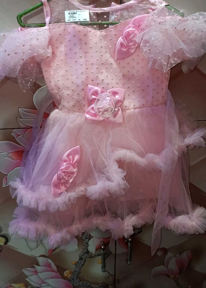 Off Shoulded Gown For Girls