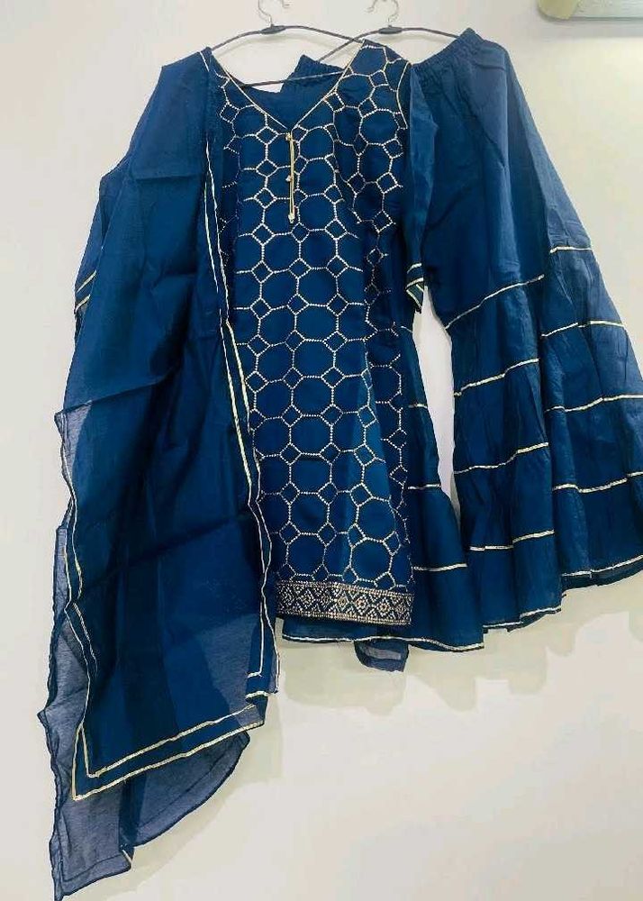 Elegant Blue Embroidered Kurta Set totally new
