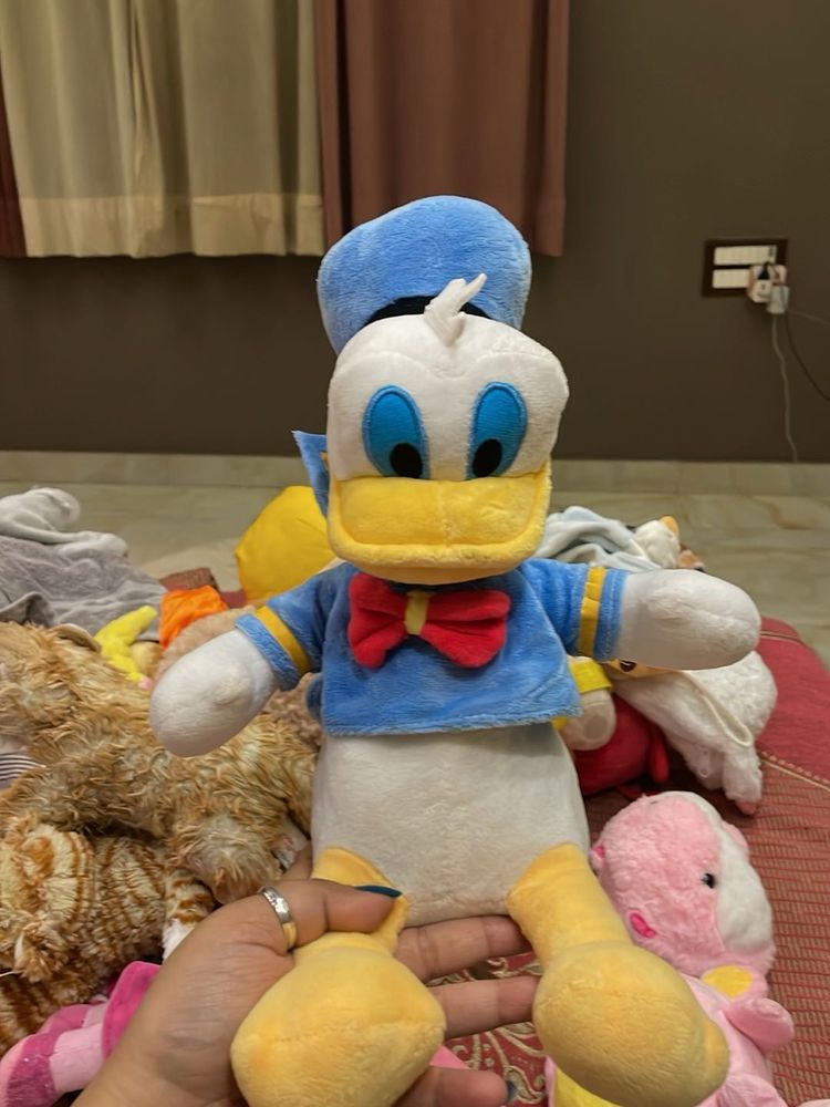Donald Duck Plush Toy