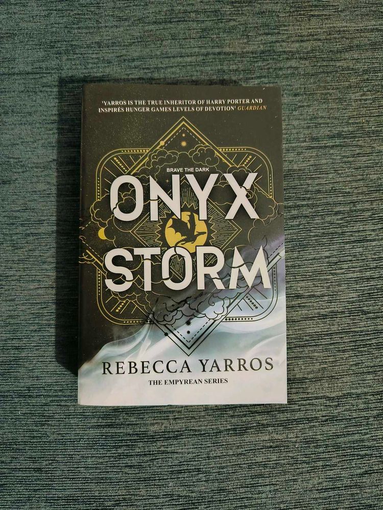 Onyx Storm By Rebecca Yarros