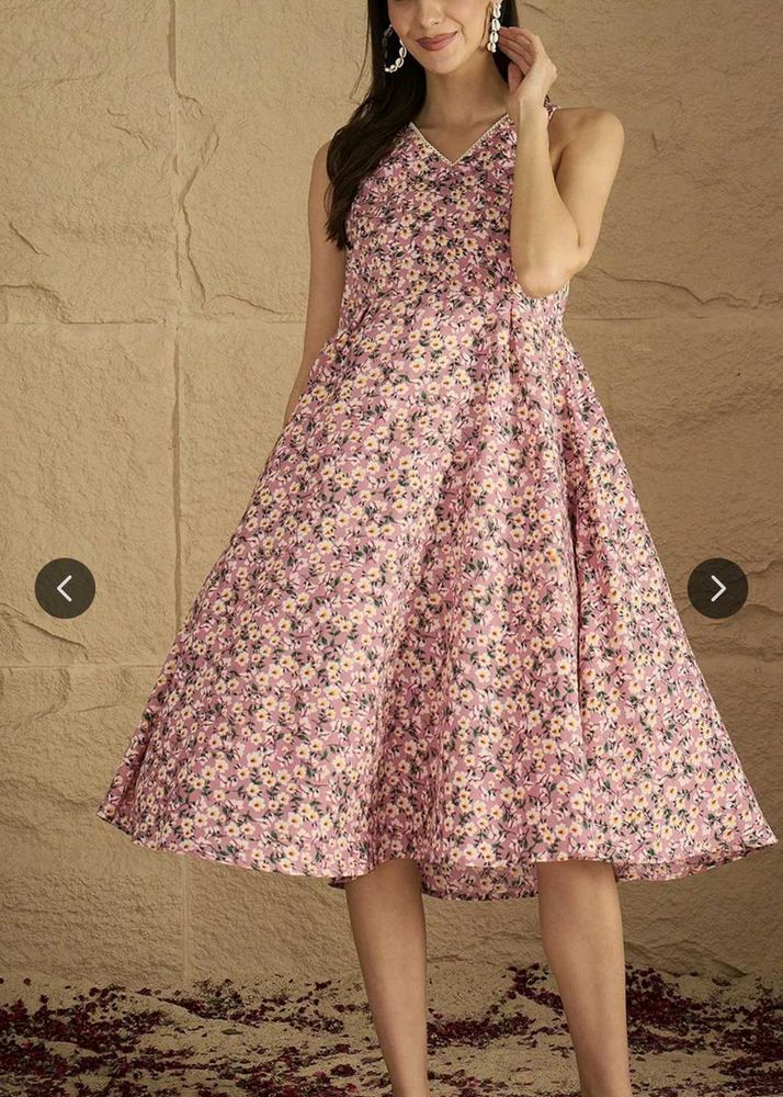 Varanga dress with tag