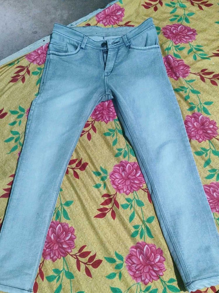 Light Wash Denim Jeans