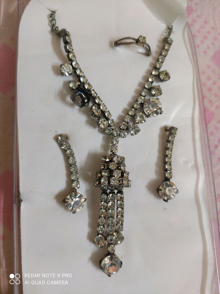 Jewellery Set