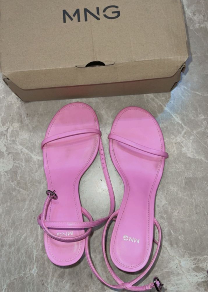 Mango Heels