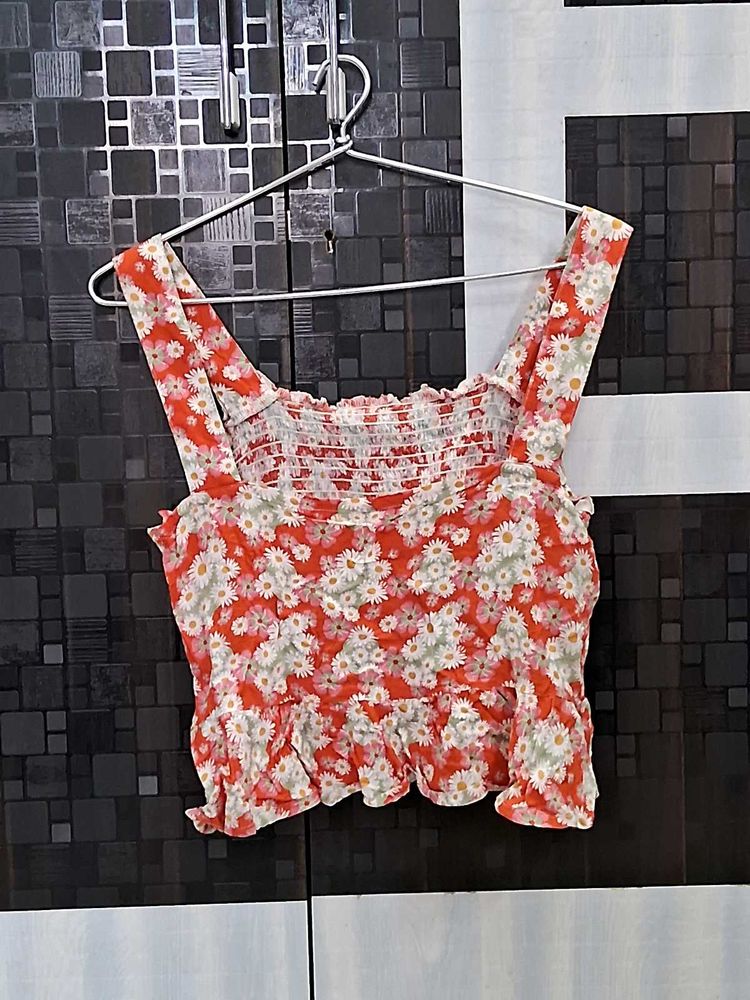 Floral Print Smocked Crop Top