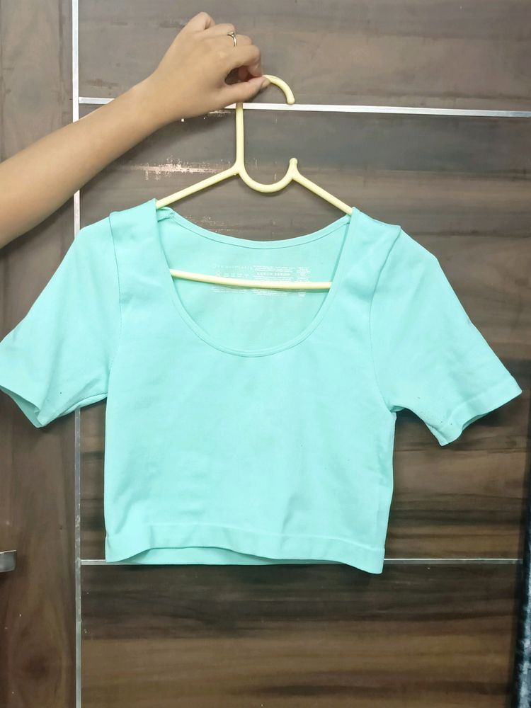 Crop Slim Fit Top