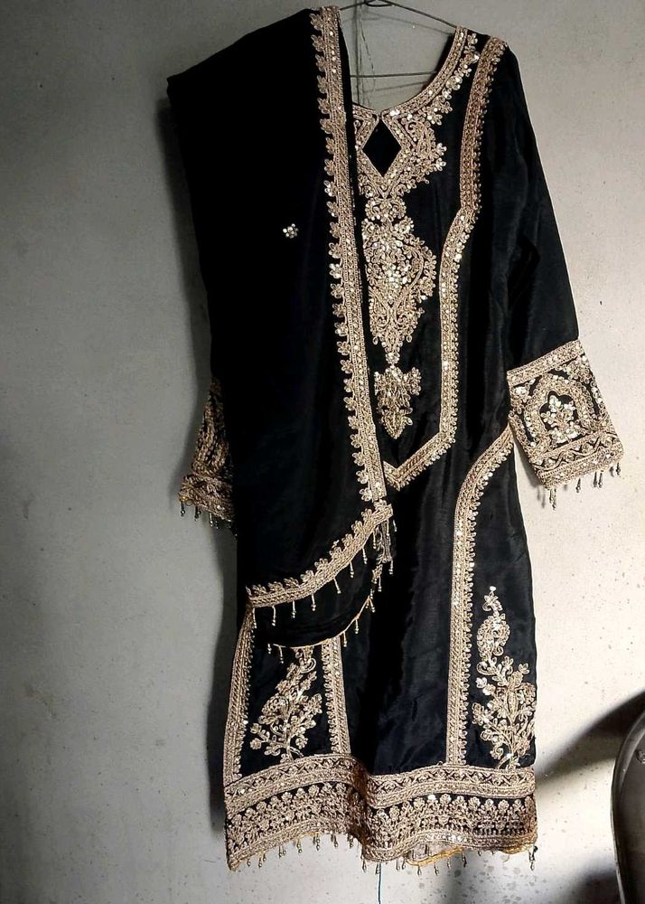 Elegant Black &amp; Gold Embroidered Suit