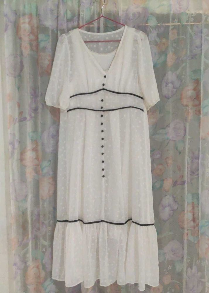 Elegant White Midi Dress