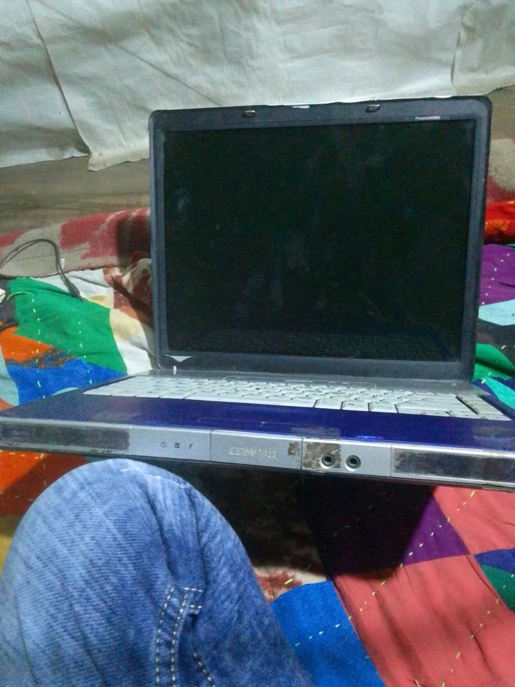 Old Compaq Laptop