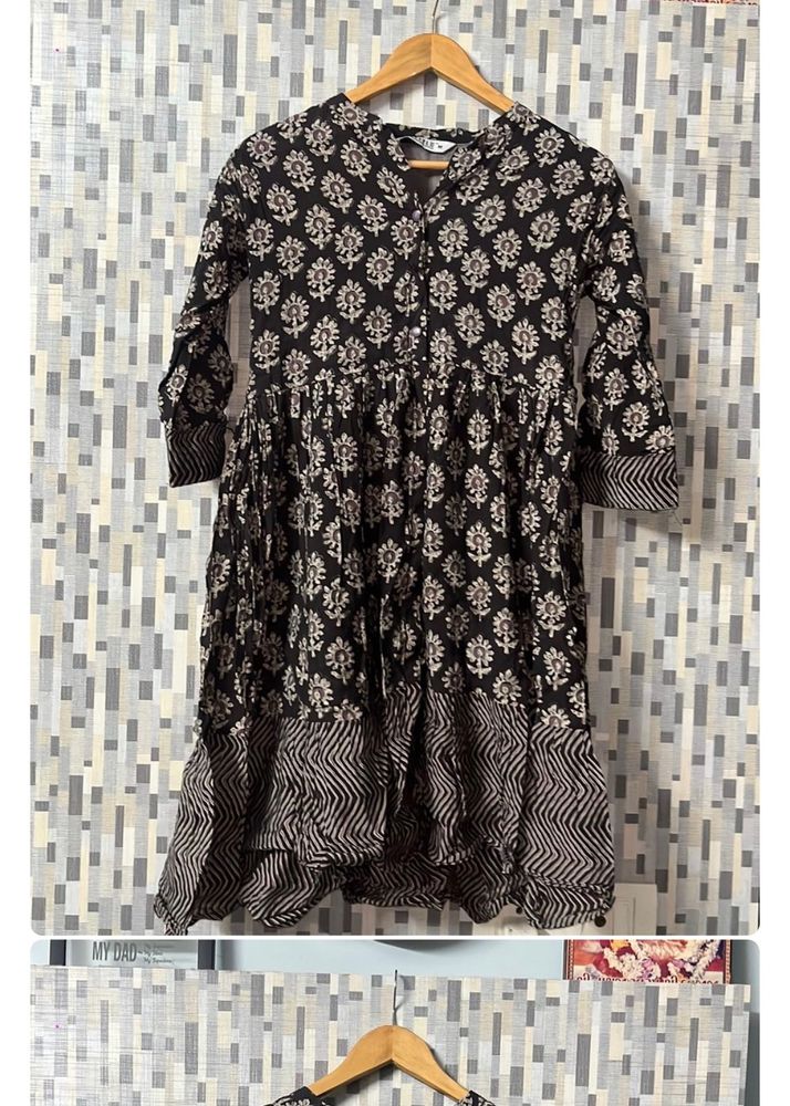 Kurtas For Ayesha