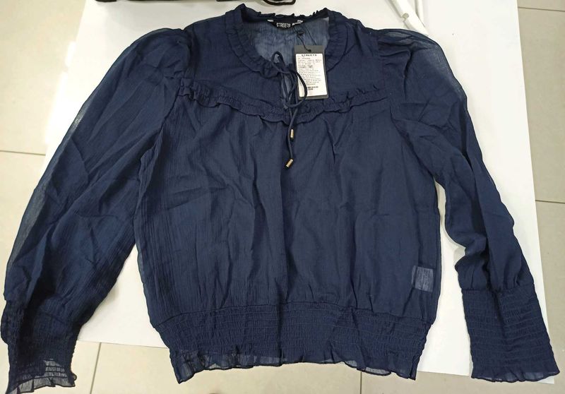 Girlish Top