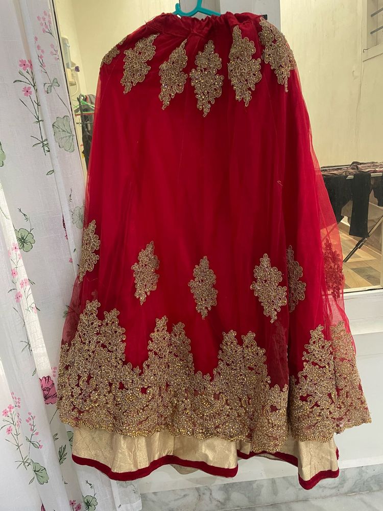 Red &amp; Gold Kurta Set