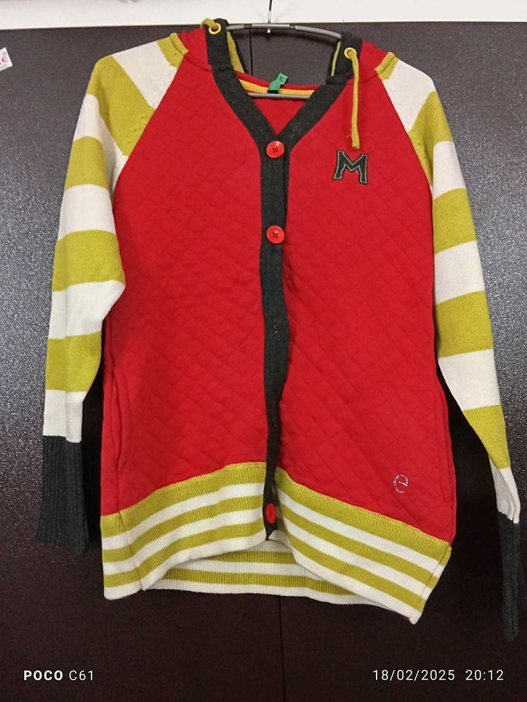 Short Cardigan With Cap