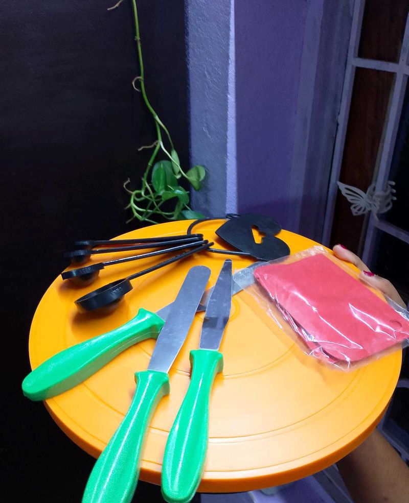 Cake Decorating Tools