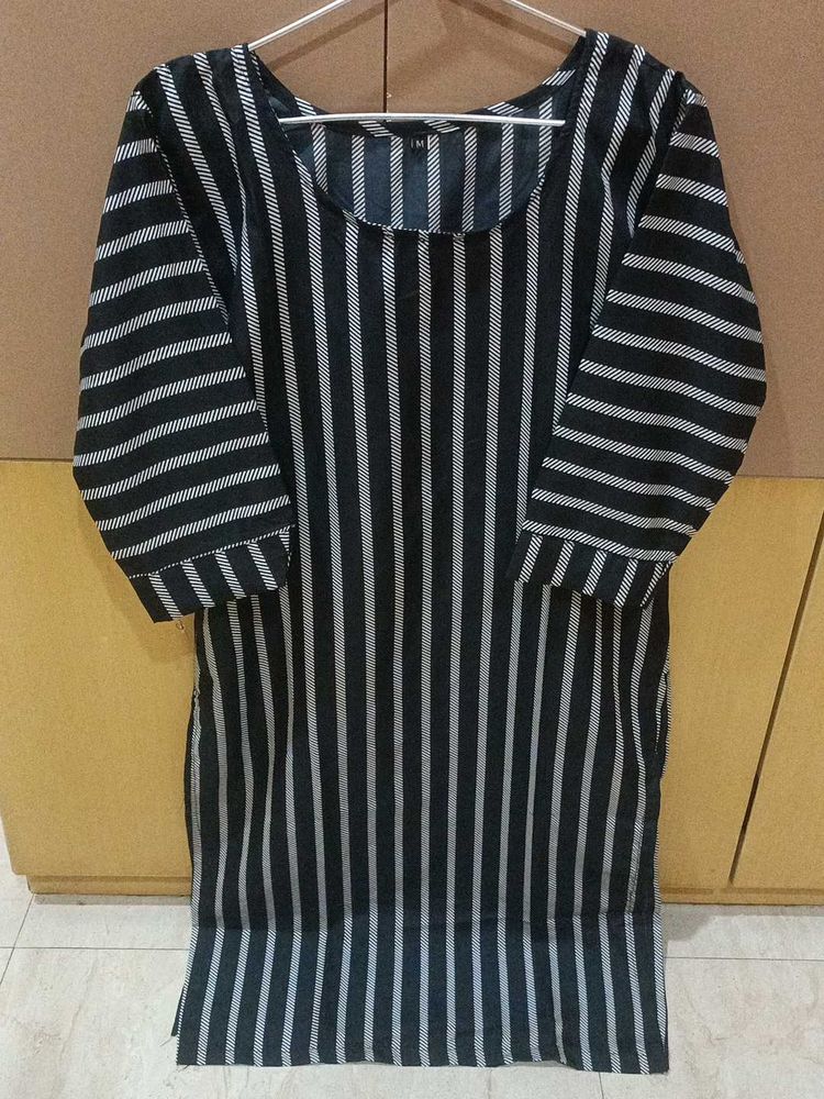 Black Striped Kurta