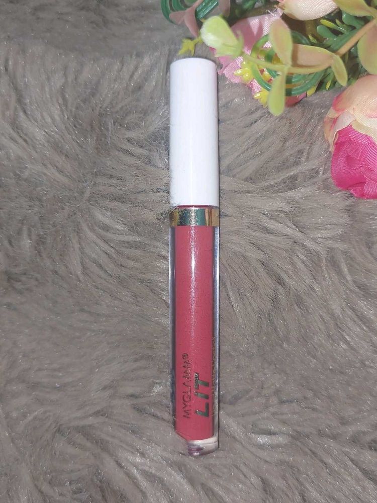 Myglamm liquid lipstick- Shade- Like A G6