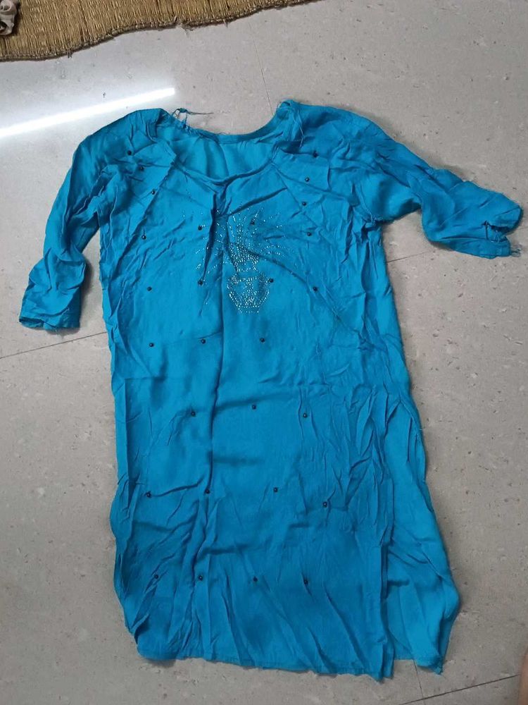 Blue Embellished Kurta