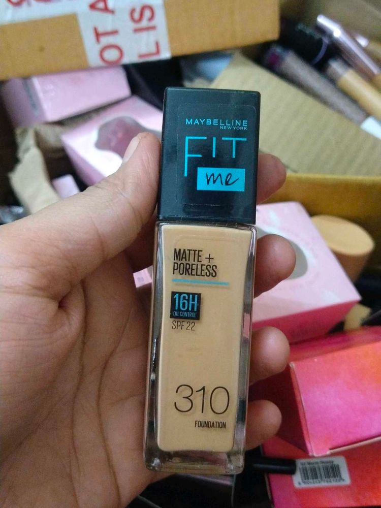 Maybelline Fit Me Foundation