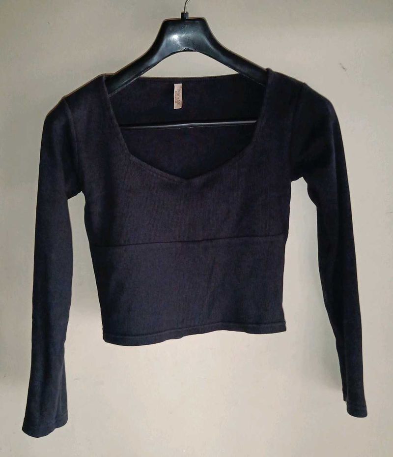 Trending Crop Top - Heart Neck Style🖤