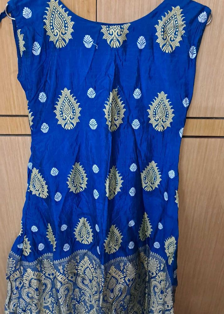 Ethnic Gown For Womens