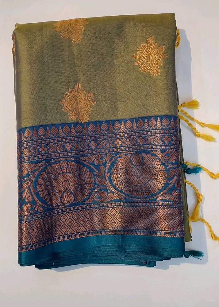 Banarasi Buta Silk Saree 💜