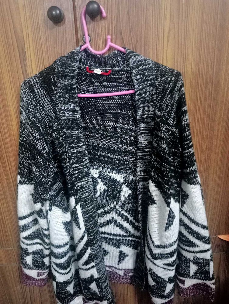 Korean Winter Shrug