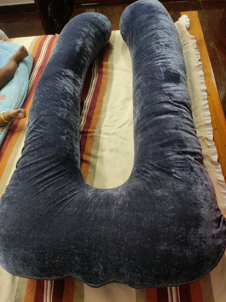 Mylo Premium Pregnancy Pillow