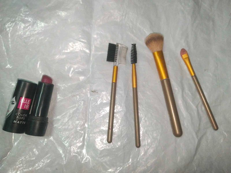 Makeup Brush Set + Elle 18 Lipstick
