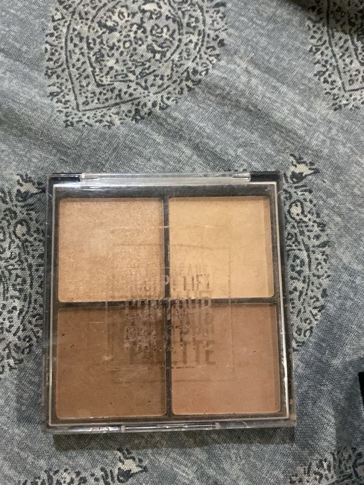 Makeup Revolution Highlight Palette