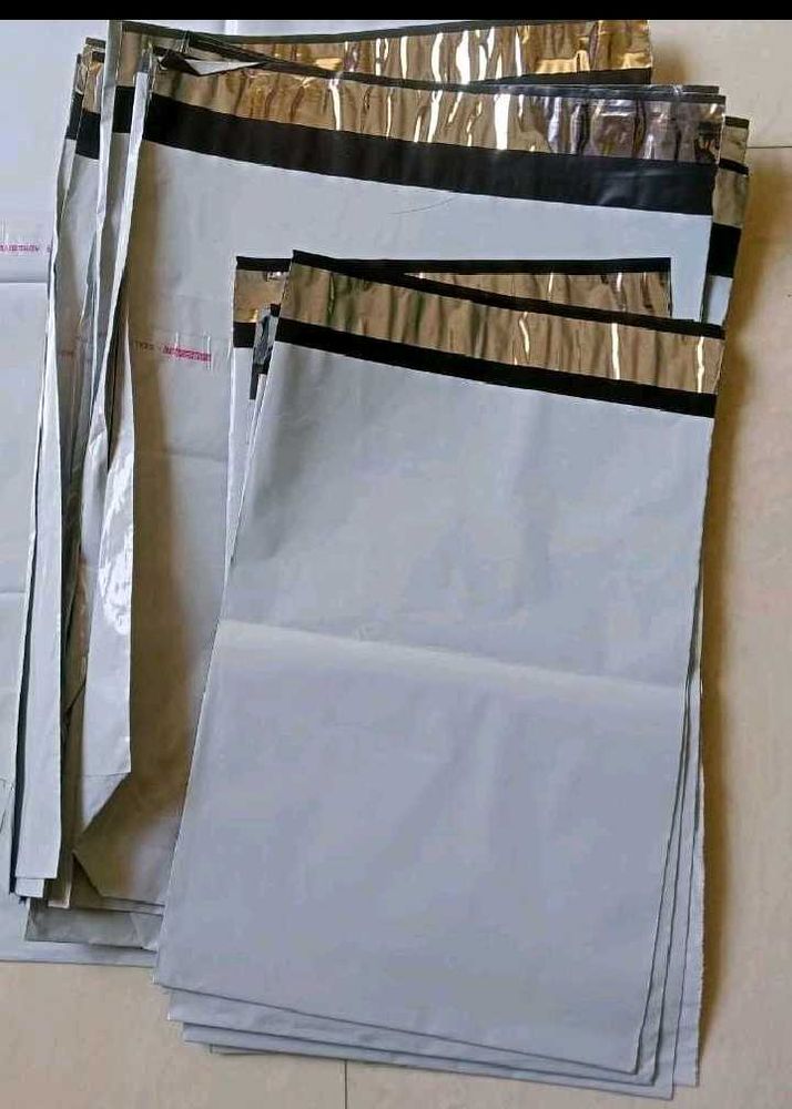 42 Sticky Labels, Bags, Notes