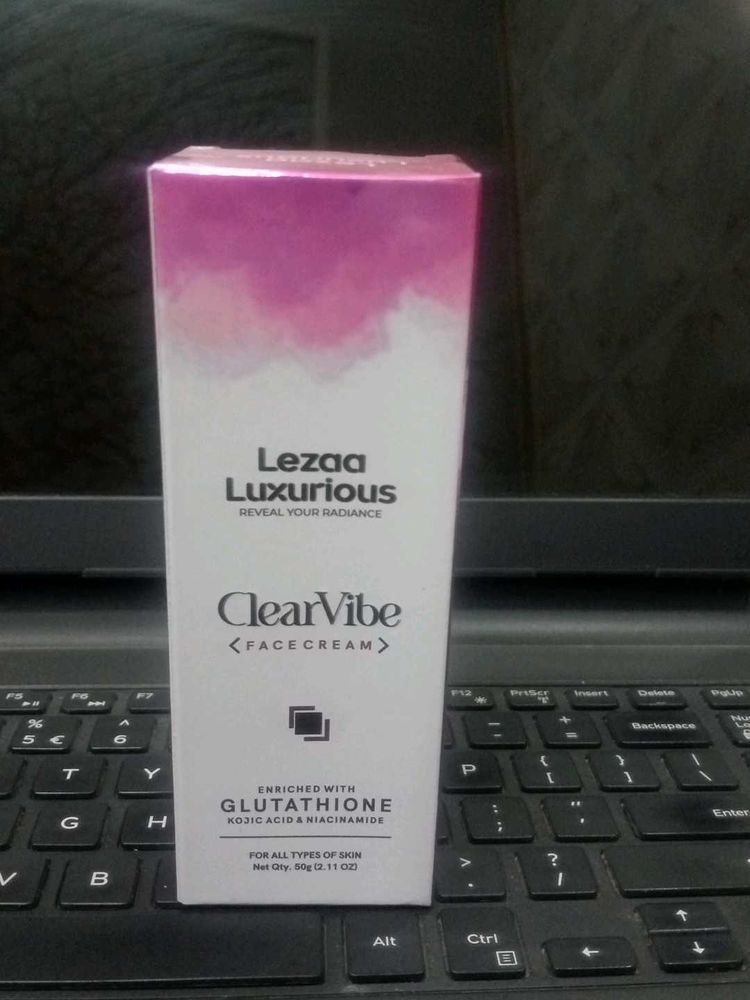 Lezaa ClearVibe Face Cream
