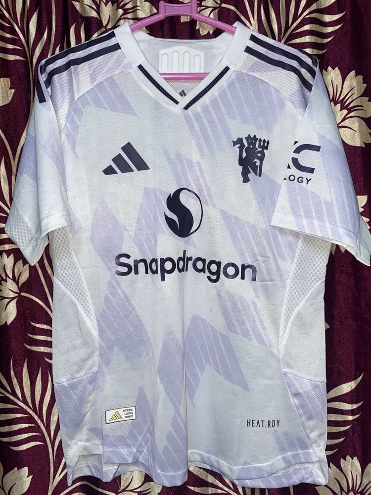 Manchester United 25/26 Away Authentic Shirt