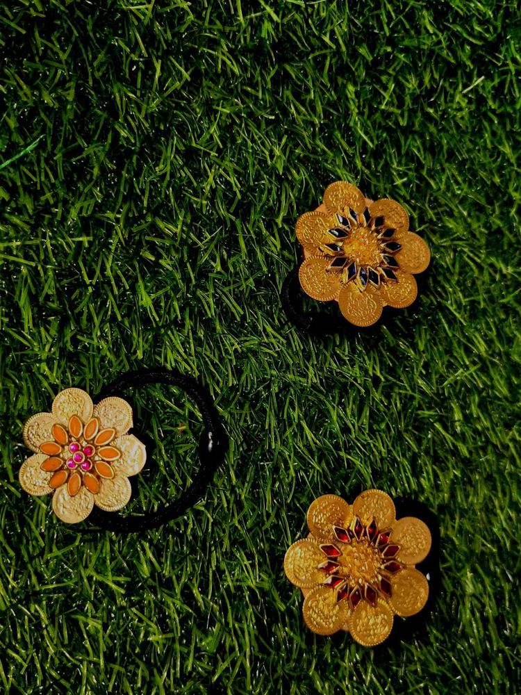 Lakshmi Kasulu Rubber Bands