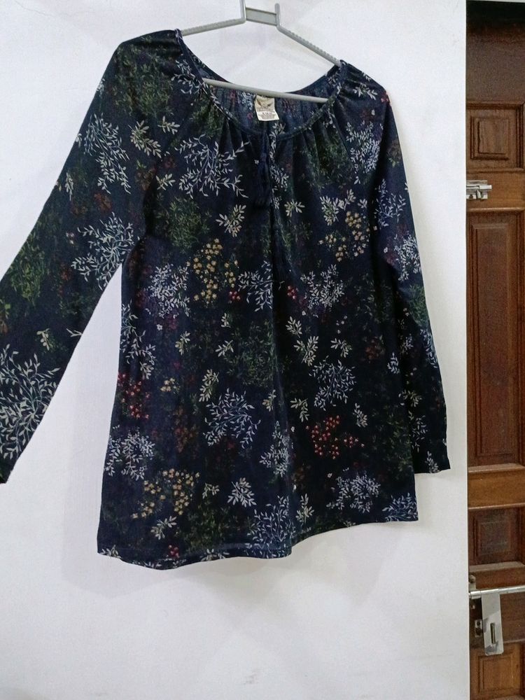 Stylish Kurti Top ( Women&#39;s)