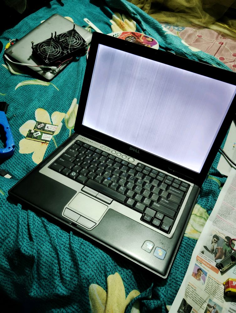 14&#34; Dell D630  Laptop Work On External Monitor