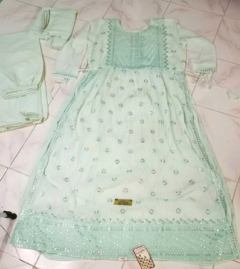 New Naira Suit