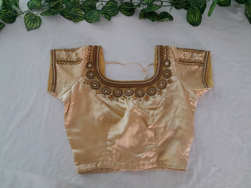 Gold Embroidered Blouses(Women&#39;s)