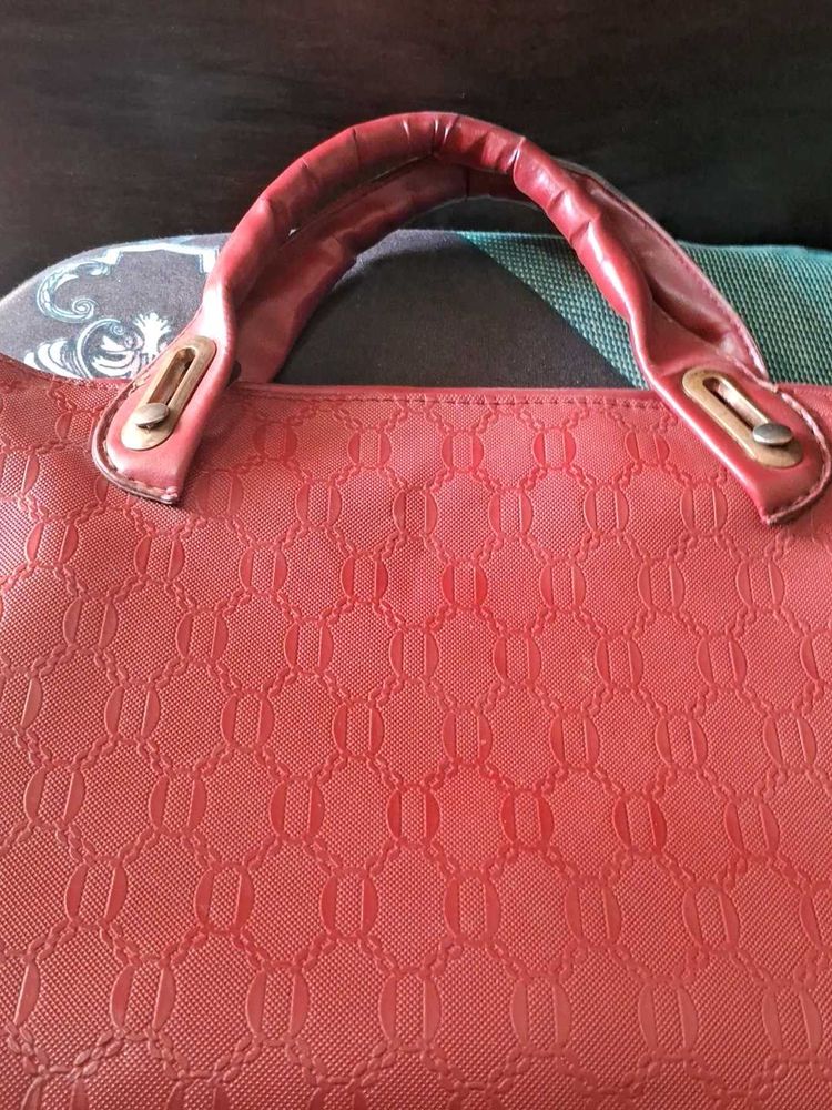 Handbag