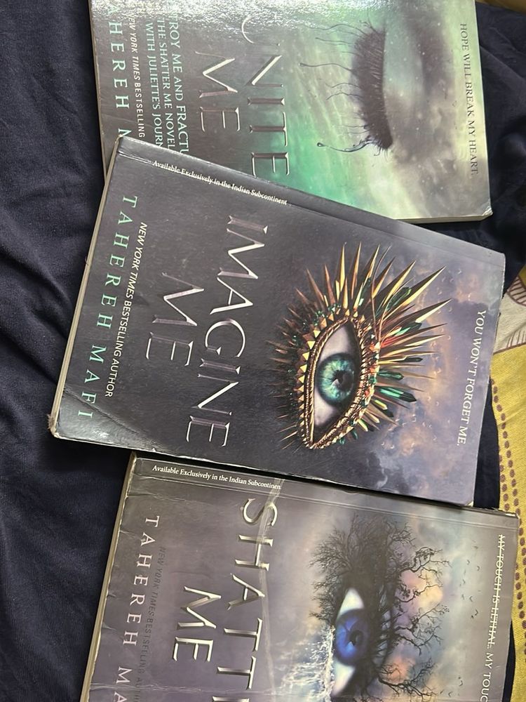 Shatter Me Series - Tahereh Mafi
