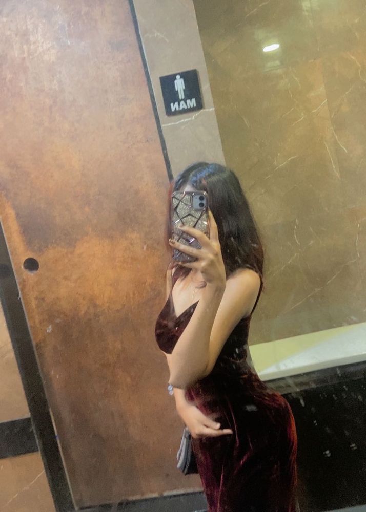 Velvet Sassy Bodycon 🎀