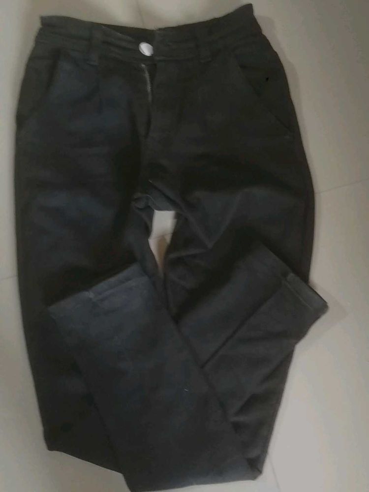 Stylish Black Jeans