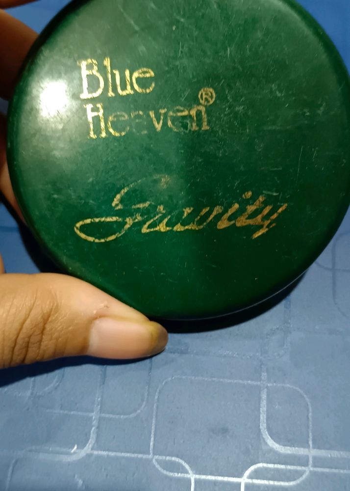 Blue Heaven Compact Powder Natural Shade